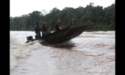 Embedded thumbnail for Surinaamse mariniers getraind in Nederlandse procedures bij riverine operaties